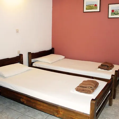 Young Club Studios Apartamento